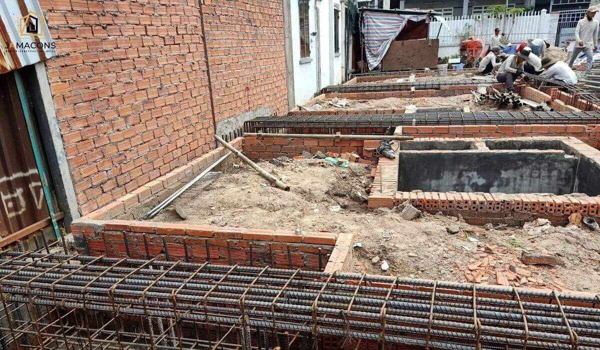 Nhà cấp 4 làm móng gì cho phù hợp là câu hỏi của nhiều người khi lựa chọn xây nhà